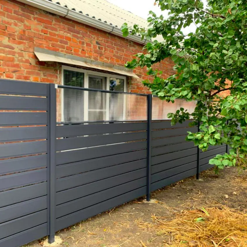 Фото 3 Забор ранчо металлопланкен 7024 МАТТЕ Серый Графит матовый