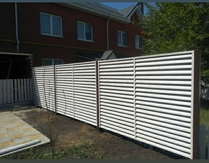 Забор-жалюзи под дерево в Тюмени Забор-жалюзи под дерево в Тюмени