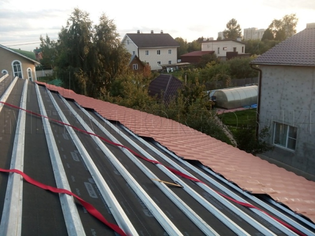 Металлочерепица Геркулес 8004 терракотовый Стальной Бархат от Центра Металлокровли в Рязани